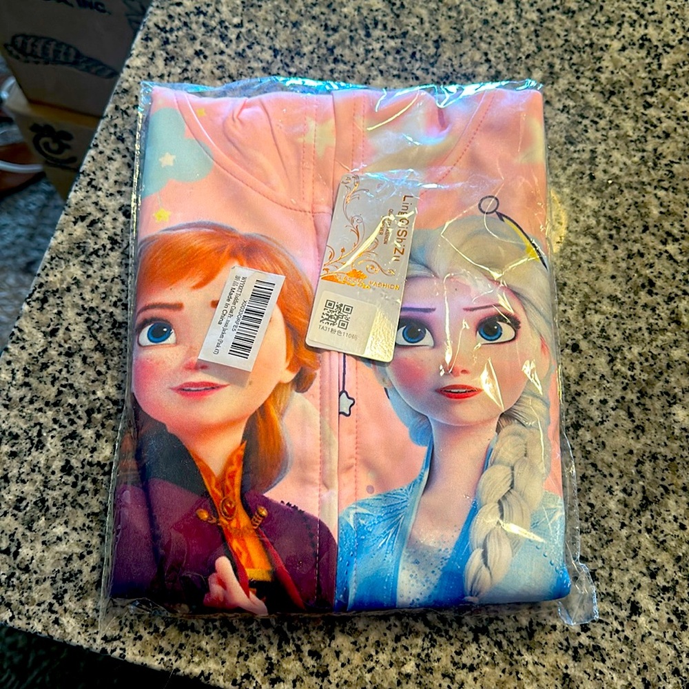 Frozen Jacket Toddler 4T, Accidental Purchased Never Worn!